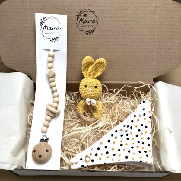 Baby Erstausstattung Set "Polka Dot Bunny", Baby Geschenk Set, Baby Giftset